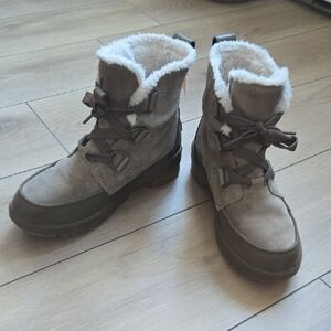 Sorel Women's Tivoli IV Waterproof Boots sz 8.5
